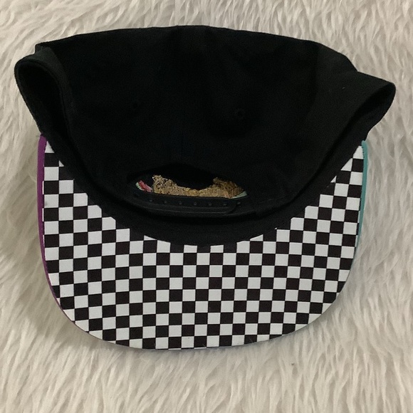 MTV French fries black rainbow hat - Picture 5 of 6